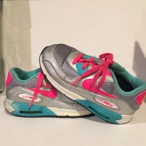 Nike Air Max Girls Size 9